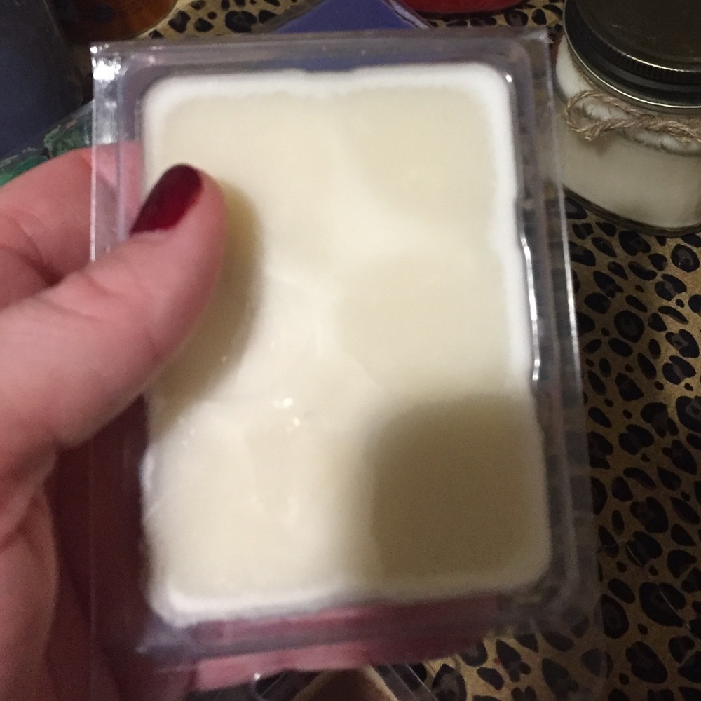100% soy wax melt